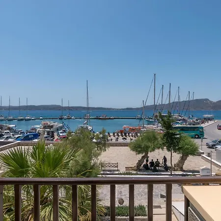 Portiani Adamantas (Milos)