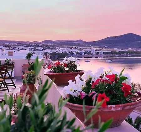 Portiani Hotel Adamantas (Milos)