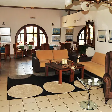 Hotel Portiani Adamantas (Milos)