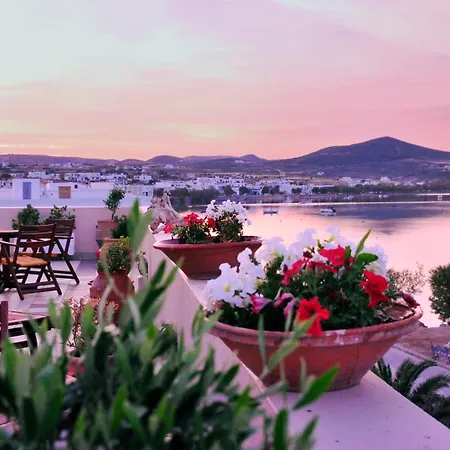 Portiani Adamantas (Milos)