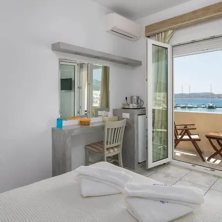 Hotel Portiani Adamantas (Milos)