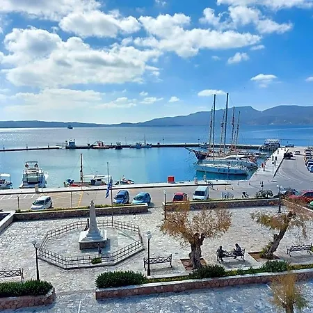 Portiani Adamantas (Milos)