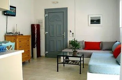 Portiani Adamantas (Milos)