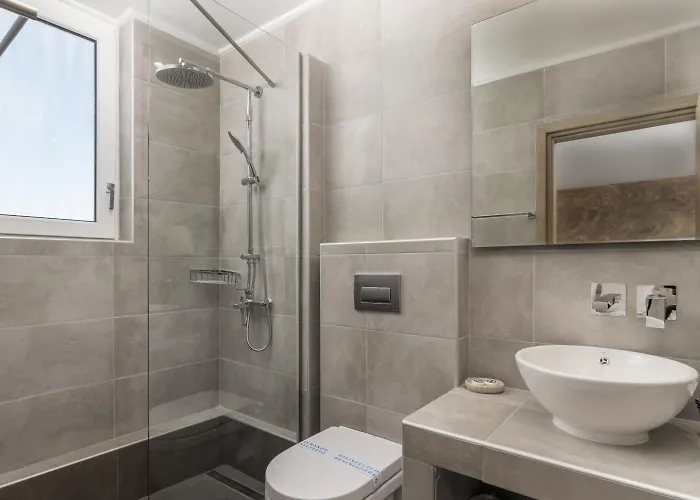 Hotel Portiani Adamantas (Milos)