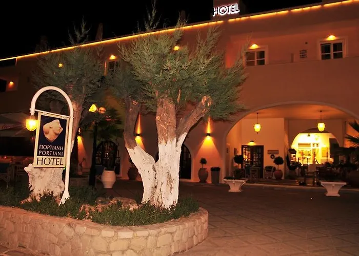 Hotel Portiani Adamantas (Milos)